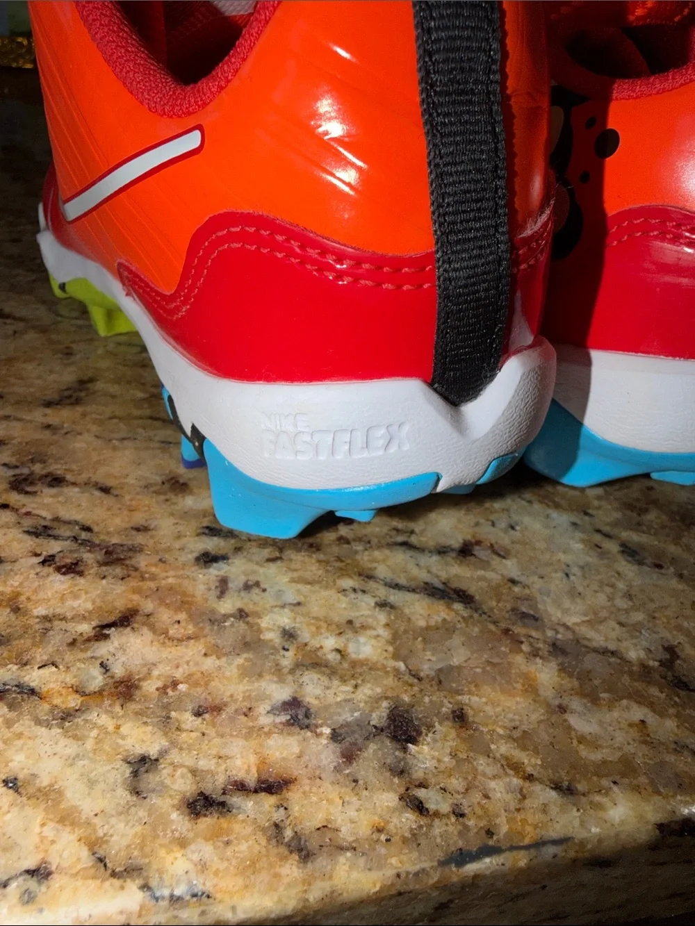 NIKE  ALPHA HUARACHE 4 KEYSTONE GS 'HYPER